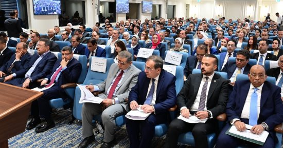 إعادة تنظيم جهاز مستقبل مصر تفتح آفاقًا جديدة للتنمية.. نواب: القانون يؤسس لمرحلة اقتصادية أكثر تنافسية ويعزز كفاءة إدارة المشروعات القومية.. ويدعم الأمن الغذائى ويواكب رؤية الدولة للتنمية المستدامة