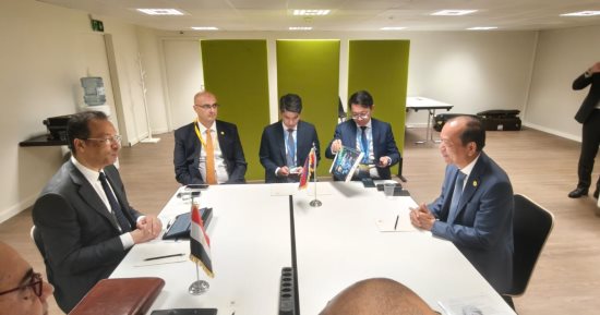 وزير الاتصالات يبحث مع العراق والاتحاد الأوروبي وكمبوديا شراكات رقمية جديدة
