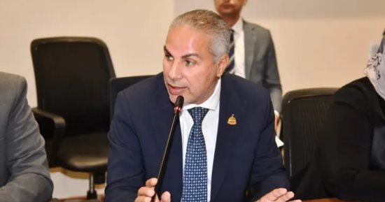 النائب مصطفى البنا: لاعبو مصر خرجوا برؤوس مرفوعة وانتزعوا احترام العالم