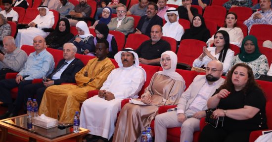 نفحات فى المديح والتاريخ والذات بقصائد بيت الشعر بالشارقة.. صور