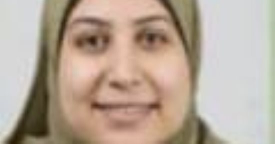 سهير ابنة البحيرة الأولى على الدبلومات الفنية: حفظ القرآن وتنظيم الوقت سر التفوق