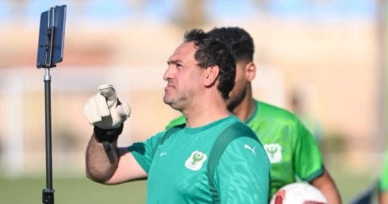 أمير عبد الحميد يقود مران حراس المصري بعد تعيينه بالجهاز الفني للفريق