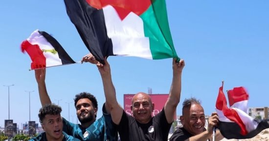 هيئة البث الاسرائيلية تبرز رفع حسام حسن علم فلسطين فى العلمين الجديدة