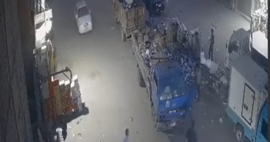 كاميرات المراقبة تكشف تفاصيل مشهد مصرع طفل بالطالبية