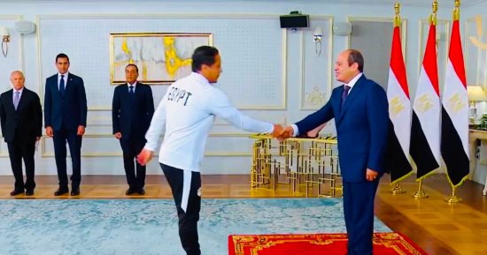 محمد عبد الواحد بعد تكريم الرئيس: الحمد لله منحي وسام الرياضة من الطبقة الأولى
