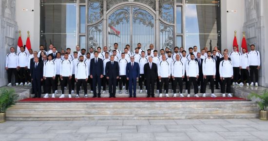 اتحاد الكرة يتوجه بالشكر والتقدير إلى فخامة الرئيس عبد الفتاح السيسي