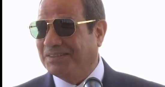 الرئيس السيسي لـ محمد صلاح: أوعى تزعل مني.. ويوجه رسالة لـ 120 مليون.. فيديو
