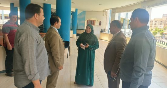 46 ألف جنيه دعم للعمالة غير المنتظمة وتسليم 239 عقد عمل بالخارج ببنى سويف