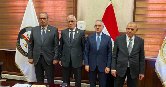 وزير العدل يهنئ مجلس القضاء الأعلى بتشكيله الجديد