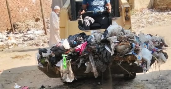 حملات مكثفة للنظافة ورفع الإشغالات بمركزي سنورس وإطسا