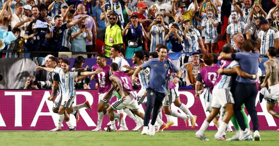 ألفاريز يعيد الأرجنتين للتقدم على سويسرا فى الدقيقة 112 بكأس العالم.. فيديو