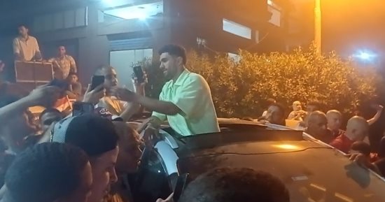 حضور شعبي كبير بالمزمار لاستقبال محمود صابر لاعب المنتخب بكفر الشيخ.. فيديو