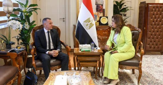 وزيرة التنمية المحلية: أولوية للمشروعات الخدمية ورفع كفاءة النظافة وتسريع ملفات التقنين بأسوان