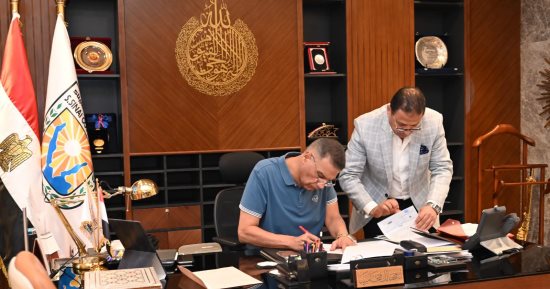 محافظ جنوب سيناء يعتمد 26 عقدًا جديدًا لتقنين أوضاع أراضي المواطنين بمدينة دهب