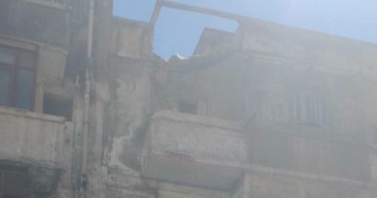 سقوط أجزاء من عقار دون إصابات في الورديان بالإسكندرية.. صور