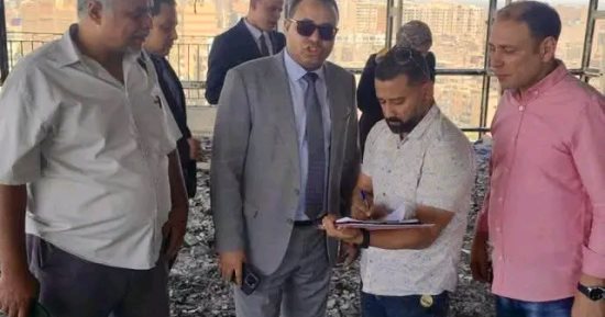 النيابة الإدارية بسوهاج تعاين حريق برج الاتصالات وتطلب تحريات البحث الجنائى