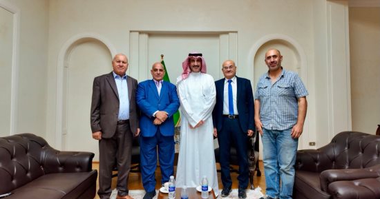 اتحاد عمال فلسطين يلتقى مدير عام منظمة العمل العربية