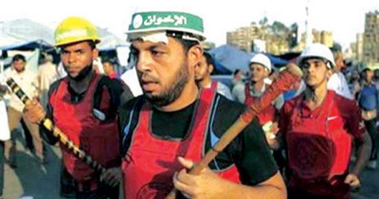 حتى لا ننسى.. كيف استغلت جماعة الإخوان الدين لخدمة التنظيم؟.. قبل "30 يونيو" دعت للمشاركة في الانتخابات وأباحت بيع الأصوات: للمسكين أخذ الرشاوى الانتخابية ثم يصوت للأصلح.. وبعد الثورة: الإسلام يعتبرها حرام أصلا