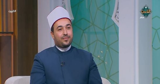 «بلاش تقارن ابنك بيك».. عضو مركز الأزهر يحذر من خطأ تربوى يهدد استقرار الأسرة