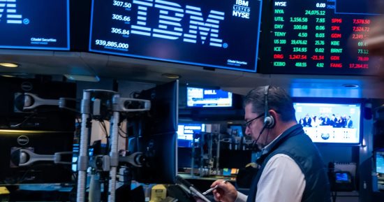 زلزال فى وول ستريت.. سهم IBM يهبط 25% فى أسوأ يوم تداول له منذ عام 1987