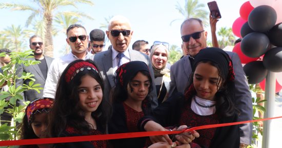 محافظ شمال سيناء يفتتح معرض الحرف اليدوية والتراثية بقرية سما العريش 