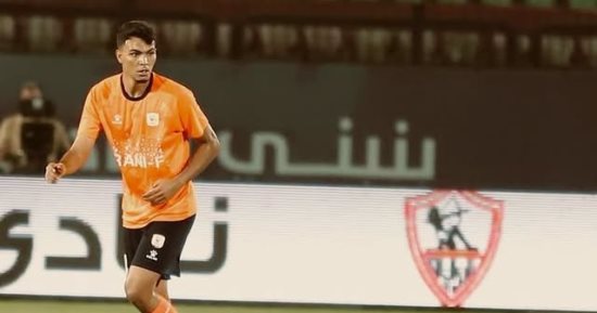 زد يقترب من حسم صفقة محمد حسين مدافع فاركو لتدعيم دفاعاته