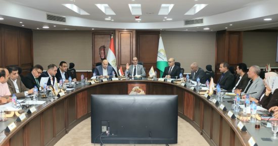 محافظ الجيزة يوجه بحصر طلبات التبرع بقطع أراضٍ لإنشاء مدارس بالبدرشين والعياط