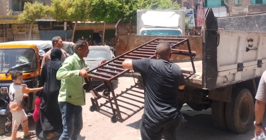 حي بولاق الدكرور يرفع كفاءة الشوارع ويكثف حملات النظافة والإشغالات.. صور