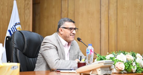 محافظ قنا: نسعى لربط أصحاب الحرف التراثية بأسواق التصدير لتعظيم عوائدهم المالية