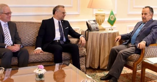 نبيل فهمي يبحث مع كبير مستشاري الرئيس الأمريكي تطورات ليبيا والسودان