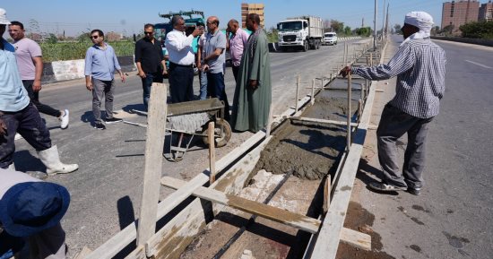 تطوير الطريق الدائري في أسيوط.. خطة متكاملة بطول 2160 مترًا.. صور
