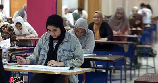 16 ألف من طلاب الثانوية العامة يسجلون لاختبارات القدرات.. وانتظام الامتحانات بالكليات.. وإعلان النتائج إلكترونيا على موقع التنسيق.. والتعليم العالى تعلن قوائم المؤسسات التعليمية المعتمدة لتجنب الكيانات الوهمية