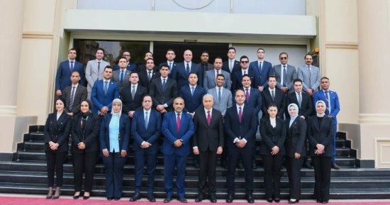 "النيابة والاتصالات" تطلقان برامج تدريبية في الذكاء الاصطناعي والتحول الرقمي