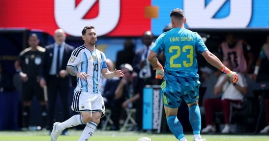 إسبانيا ضد الأرجنتين.. 15 دقيقة سلبية في نهائي كأس العالم
