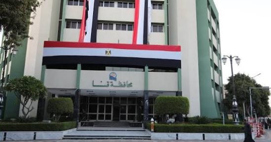 ردًا على شكوى الأهالى.. محلية دشنا تكشف موعد بدء رصف طريق العزب المصرى