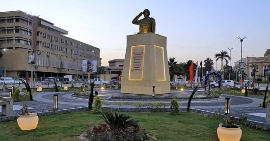 من قلب سوهاج.. ميدان جمال عبدالناصر يخلد ذكرى قائد ثورة يوليو.. تطوير أحد أشهر ميادين المحافظة على مساحة 1400 متر مربع ليتحول إلى متنفس للمواطنين.. وحدائق خضراء ومقاعد انتظار وإنارة حديثة أعادت إليه رونقه.. صور