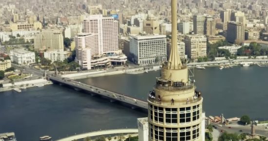 صفعة مهذبة ..الوثائقية تعرض فيلم برج القاهرة أطول لا قالتها ثورة يوليو