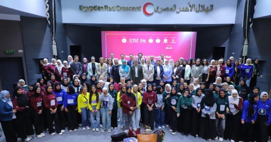المصرية للاتصالات تبدأ تقييم مشروعات طالبات برنامج "هي تقود" تمهيدًا للمرحلة النهائية