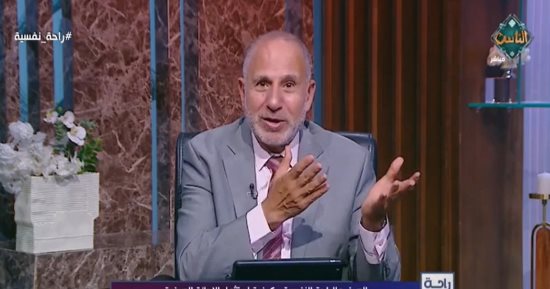 بكلم نفسي كتير هل أنا مجنون؟ ..  أستاذ طب نفسي يجيب