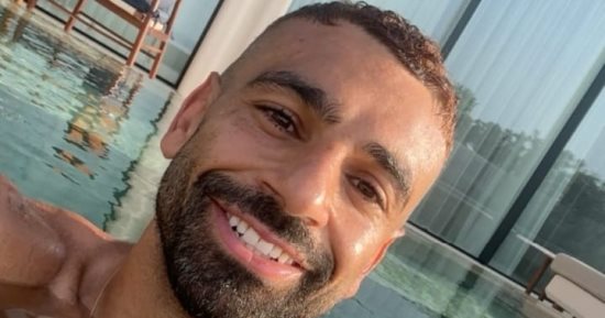 محمد صلاح يقضي عطلته الصيفية في اليونان.. وترقب لحسم مستقبله مع بشكتاش