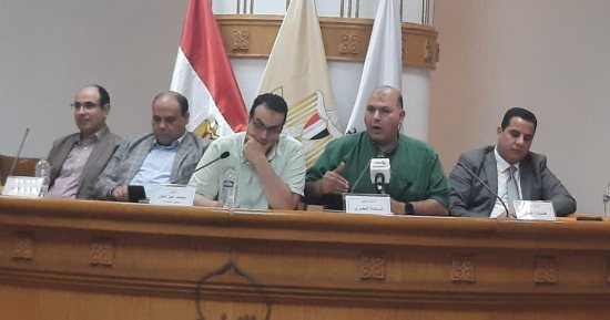 توصيات لجنة الدراسات الأدبية والنقدية واللغوية فى مائدة الخطاب النقدى العربى
