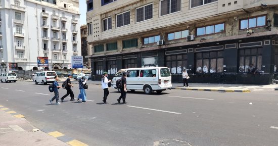 موجة شديدة الحرارة تصل لذروتها في الاسكندرية.. فيديو
