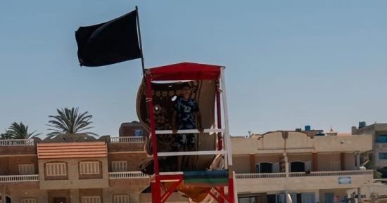 شباب ورياضة شمال سيناء تحذر من نزول البحر وتعلن انتشال جثمان شاب بالعريش