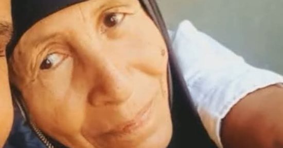 ننشر صورة العجوز ضحية جارتها لسرقة قرطها الذهبي بالفيوم