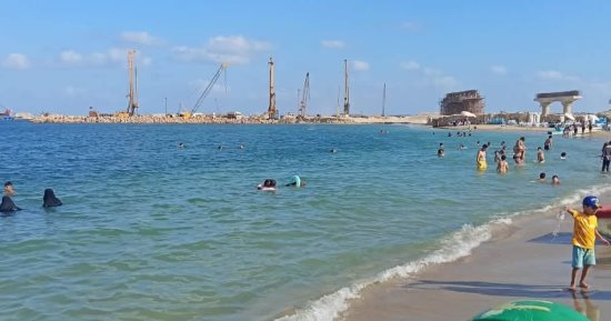 غلق شواطئ وحظر السباحة.. اعرف الشواطئ المغلقة في مصايف المحافظات