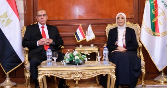 رئيس محكمة النقض يهنئ رئيسة النيابة الإدارية بتوليها مهام منصبها 