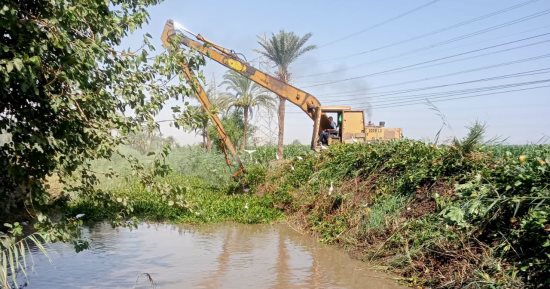 محافظ أسيوط: تطهير الترع بمختلف المراكز لضمان كفاءة منظومة الرى وخدمة المزارعين