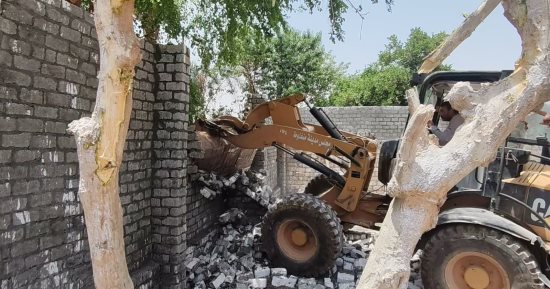 محافظ أسيوط: إزالة تعديات ومخالفات بناء حفاظًا على أراضي الدولة والزراعة