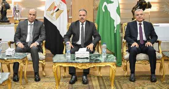 محافظ الشرقية يستقبل وزير العمل فى مستهل زيارته للمحافظة
