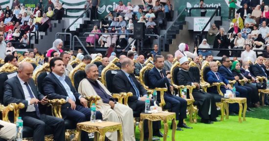 محافظ المنوفية يكرم أوائل الشهادة الإعدادية على مستوى المحافظة